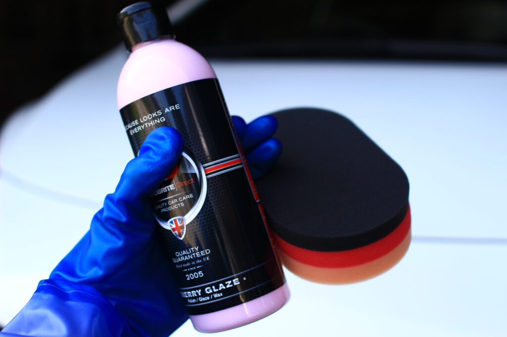 ワックスとスポンジ